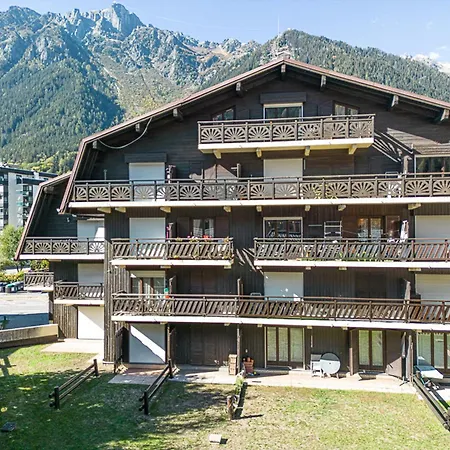 Apartment : Charmant, Balcon Vue Mont-blanc, Parking, Wifi, Animaux Acceptes - Fr-1-343-221 Chamonix